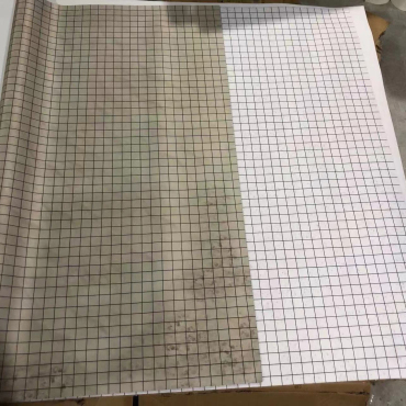 Double Sided GripMat Desert and Snowscape with 1" grid on both sides Perfect for D&D, Pathfinder, RPGs, and more!  Dry/Wet Erase Compatible